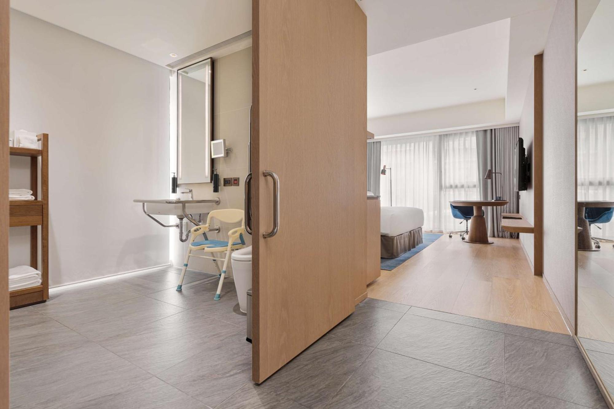 Doubletree By Hilton Taipei Zhongshan Buitenkant foto