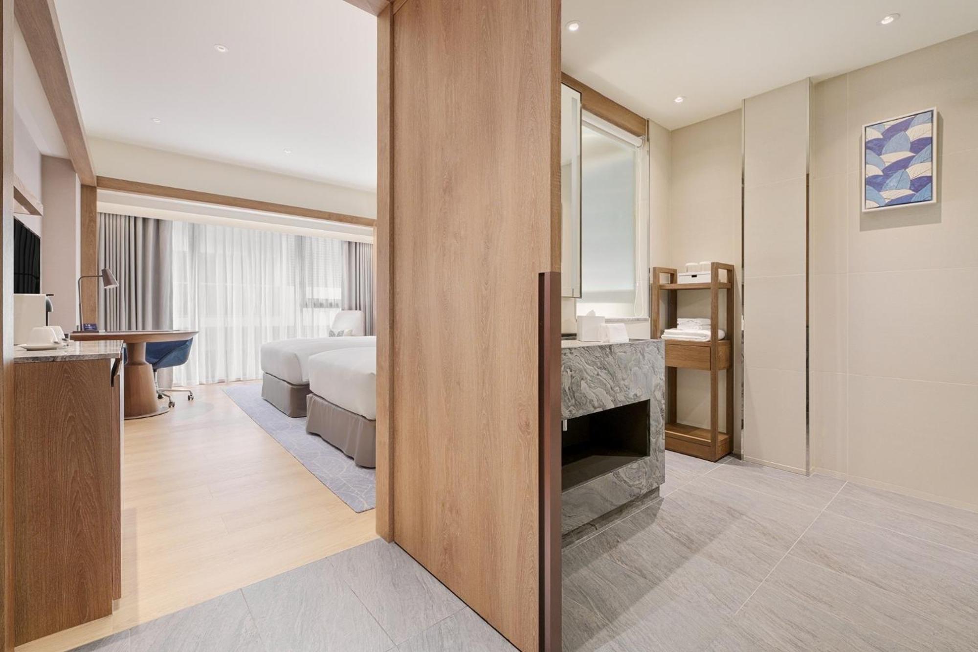 Doubletree By Hilton Taipei Zhongshan Buitenkant foto