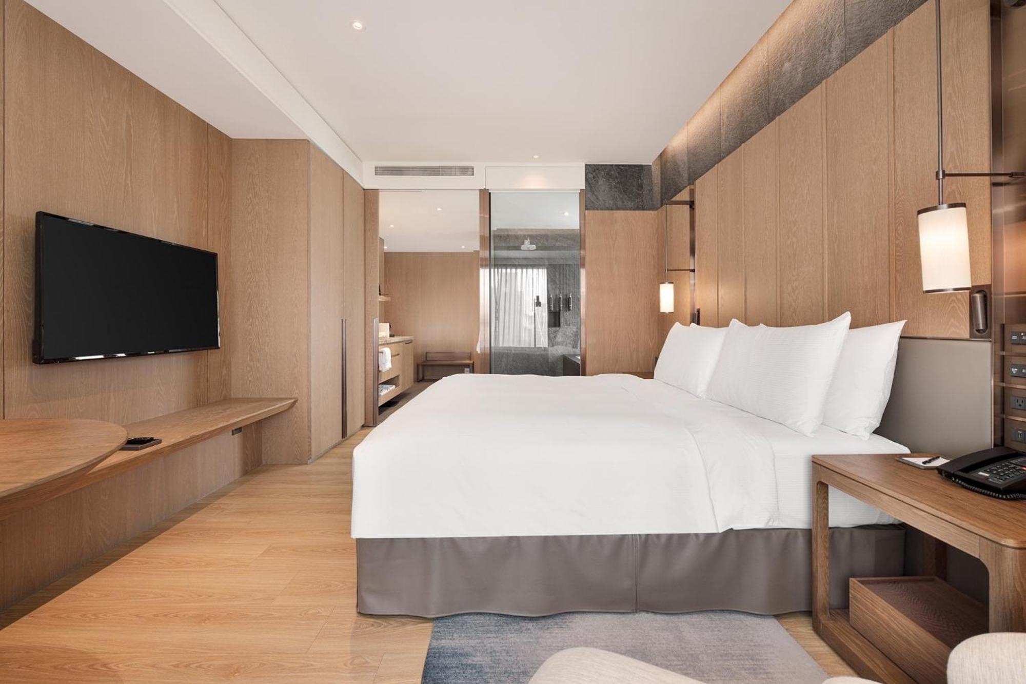 Doubletree By Hilton Taipei Zhongshan Buitenkant foto