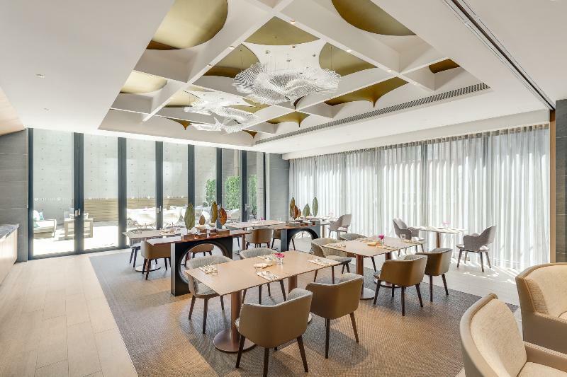Doubletree By Hilton Taipei Zhongshan Buitenkant foto